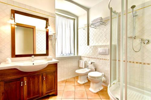 Studio Apartment image 5
