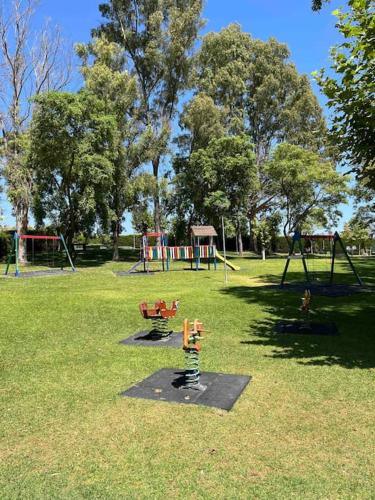 Soleares Apartment - Close to the Beach! in Resinera Voladilla