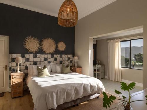 Dunvegan Lodge near Cape Point Vineyards Tasting Room