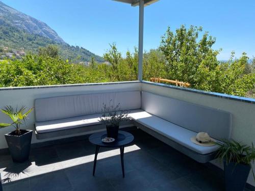 Villa with Private Pool image 1