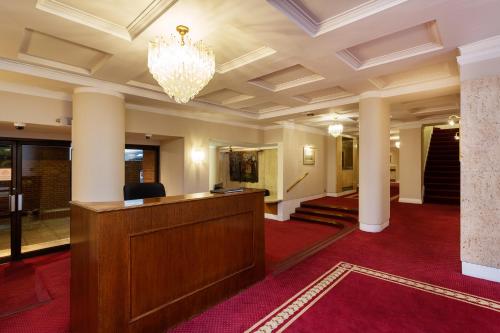 Veeve - Hyde Park Heights - image 14