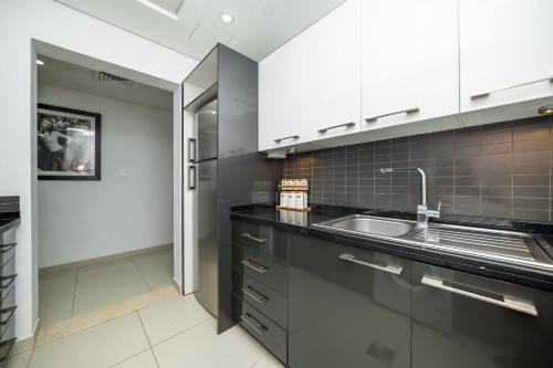 Luton Vacation Homes -Silverene Tower Full marina view ,Dubai Marina A50AB7, Dubai (Foto 8)