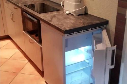 Konyha, Ruhiges, sehr schönes Haus/Grundstück in Elbnähe. (Ruhiges, sehr schones Haus/Grundstuck in Elbnahe.) in Arzberg