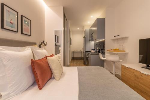 Charming Studio for Two in Beautiful Chamberí, Madrid