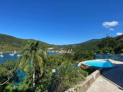 Villa "The Pretty Mermaid", pool and stunning views 5 min from beach