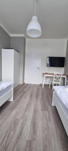 Zweibettzimmer Grau in zentraler Lage, Bremen (photo 9)