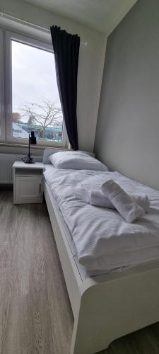Zweibettzimmer Grau in zentraler Lage, Bremen (photo 10)
