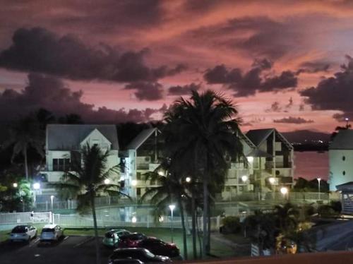 Atoumo piscine citerne in Baimbridge