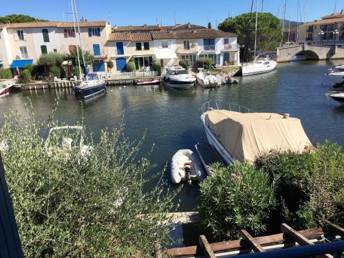 Maison Bleu - Location saisonnière - Grimaud