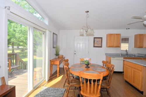 Cacapon Connected - Workplace Retreat in Morton Grove, USA