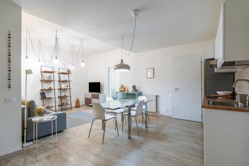 HOST4U - SAN FAUSTINO Apartment in Brescia City