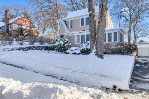 Charming Connecticut Retreat Near Museums and Hiking in 沃特伯里