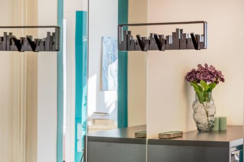 Central Apartment Mirza