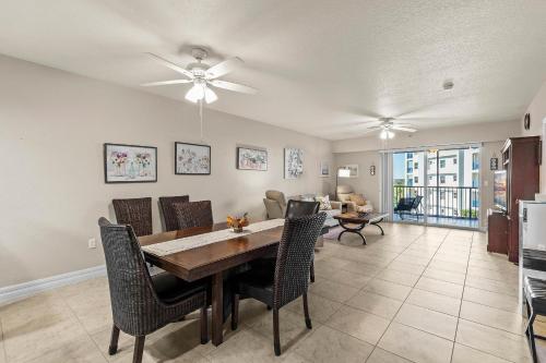 Oceanwalk 14-404 in New Smyrna Beach, USA