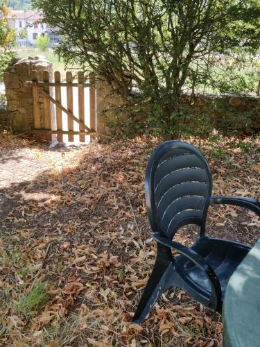 Rendez-vous sous le tilleul, en Cevennes.