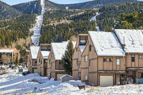 Snowfire 308A in Angel Fire, USA