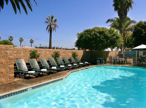Aquamarine Villas - Oceanside