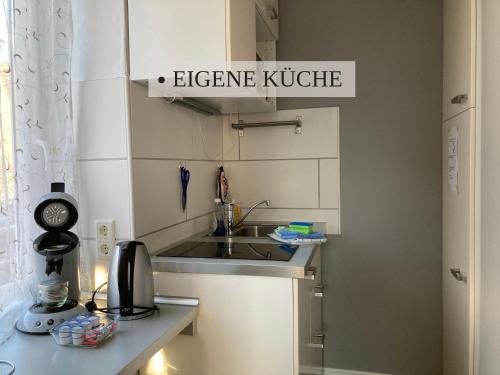 Krabbe Nordsee Apartment 2, ideal für Paare, kostenfreier Parkplatz, 2 Hunde willkommen, am Elbe-Weser-Radweg mit Unterstellmöglichkeit für Rad und E-Bike, gute Zuganbindung, zentral gelegen