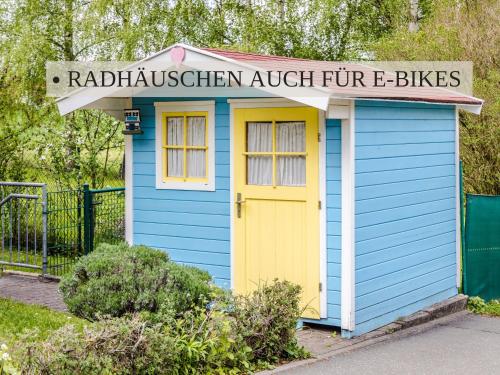 Krabbe Nordsee Apartment 2, ideal für Paare, kostenfreier Parkplatz, 2 Hunde willkommen, am Elbe-Weser-Radweg mit Unterstellmöglichkeit für Rad und E-Bike, gute Zuganbindung, zentral gelegen