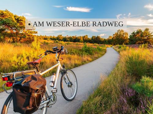 Krabbe Nordsee Apartment 2, ideal für Paare, kostenfreier Parkplatz, 2 Hunde willkommen, am Elbe-Weser-Radweg mit Unterstellmöglichkeit für Rad und E-Bike, gute Zuganbindung, zentral gelegen