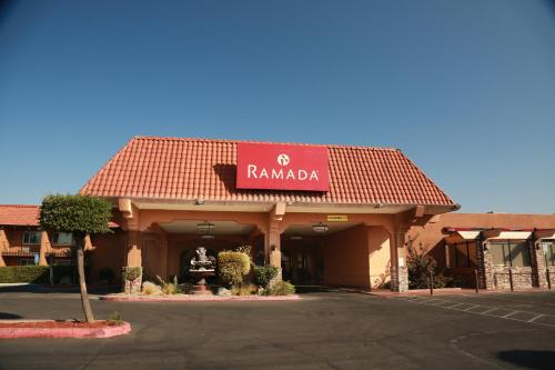 Ramada by Wyndham Fresno North