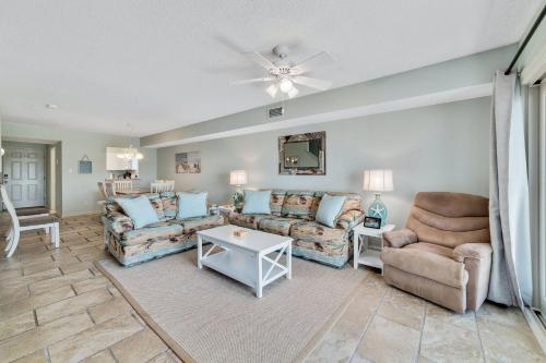 Summer House West 203A