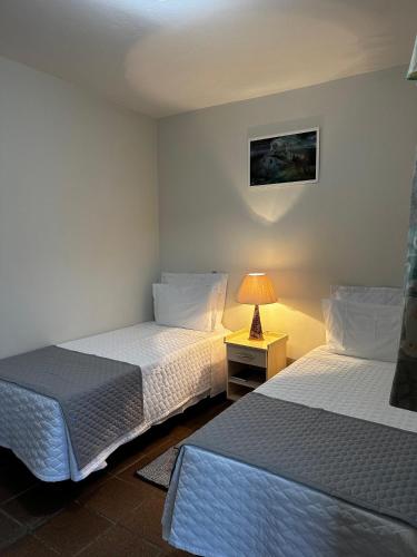 2 bedrooms, 3 beds