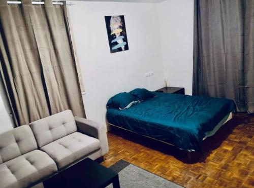 7- Appartement proche Paris idéal groupe - Location saisonnière - Bondy