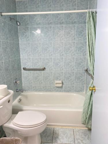 Tides Inn at Stehli Beach