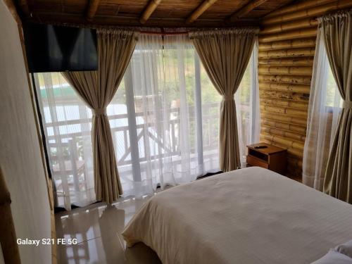 1 double bed