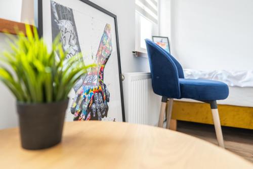 Three-Bedroom Apartment room in Torun Bridge Apartament