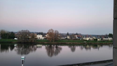 Maison de ville 60m2 vue sur rivière - Location saisonnière - Véretz