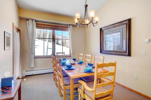 Ski In Out Luxury Penthouse #1703 With Hot Tub & Great Views - 500 Dollars Of FREE Activities & Equipment Rentals Daily in Winter Park, USA