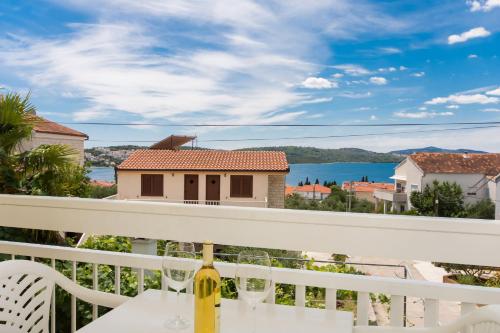 Terraza/balcón, Apartments Pero in Okrug Gornji