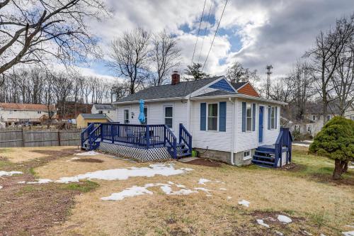 Wolcott Home with Deck Near Connecticut Attractions in Wolcott, USA
