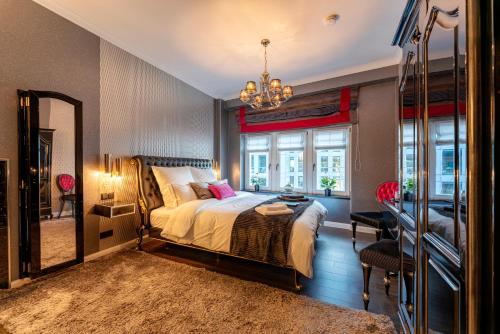La Belle 10 Room Type - Deluxe Double Room