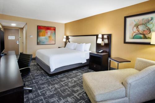 Crowne Plaza Greenville, an IHG Hotel