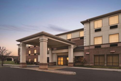 Country Inn & Suites by Radisson, Dayton South, OH