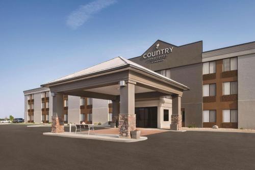 Country Inn & Suites by Radisson, Mt Pleasant-Racine West, WI