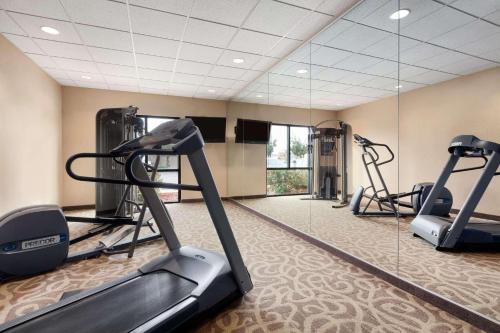 Country Inn & Suites by Radisson Dixon CA - UC Davis Area - image 4