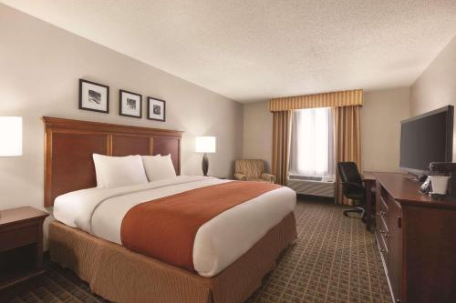 Country Inn & Suites by Radisson, Lawrenceville, GA in Lawrenceville, USA