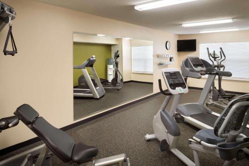 Country Inn & Suites by Radisson, Grinnell, IA