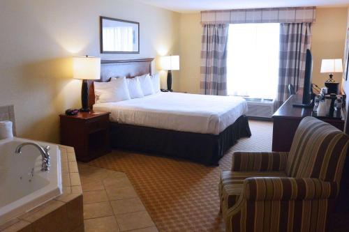 Country Inn & Suites by Radisson, Peoria North, IL