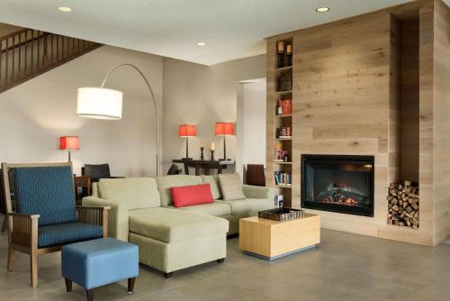 Country Inn & Suites by Radisson, Kansas City at Village West, KS in Kansas City, USA