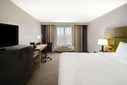 Country Inn & Suites by Radisson, Cincinnati Airport, KY in Hebron, USA