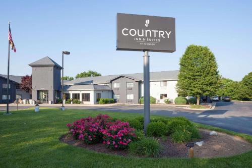 B&B Frederick - Country Inn & Suites by Radisson, Frederick, MD - Bed and Breakfast Frederick