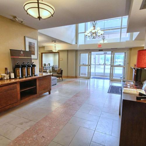 Country Inn & Suites by Radisson, Dearborn, MI in Dearborn, USA