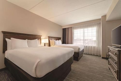 Country Inn & Suites by Radisson, Grand Rapids East, MI