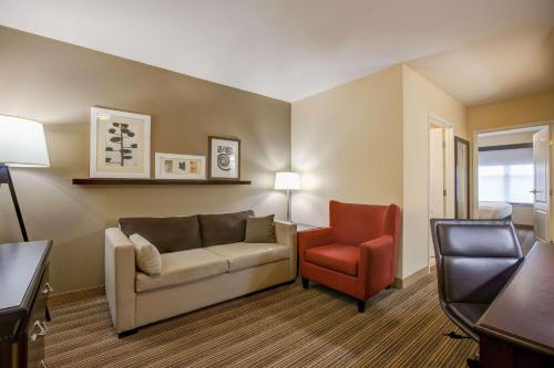 Country Inn & Suites by Radisson, Red Wing, MN