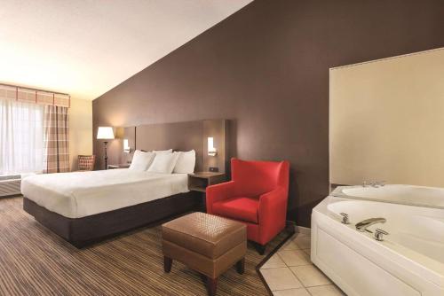 Country Inn & Suites by Radisson, Albert Lea, MN